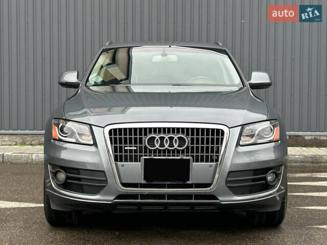 Серый Ауди Ку 5, объемом двигателя 1.98 л и пробегом 265 тыс. км за 11999 $, фото 1 на Automoto.ua