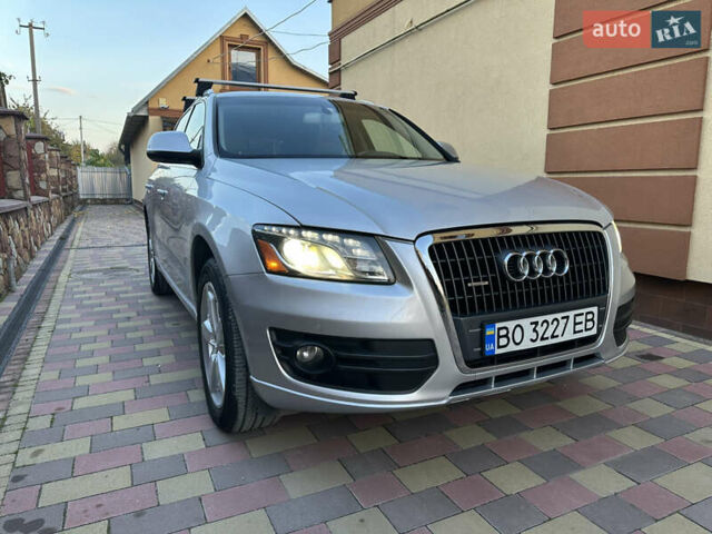 Сірий Ауді Ку 5, об'ємом двигуна 2 л та пробігом 205 тис. км за 14500 $, фото 1 на Automoto.ua