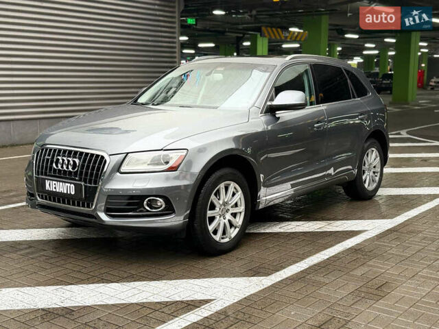 Серый Ауди Ку 5, объемом двигателя 2 л и пробегом 252 тыс. км за 13250 $, фото 1 на Automoto.ua