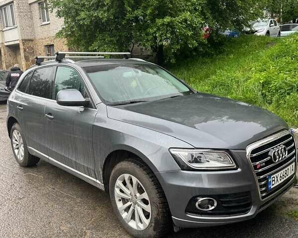 Серый Ауди Ку 5, объемом двигателя 1.98 л и пробегом 124 тыс. км за 14000 $, фото 1 на Automoto.ua