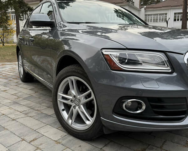 Сірий Ауді Ку 5, об'ємом двигуна 2 л та пробігом 219 тис. км за 15800 $, фото 1 на Automoto.ua