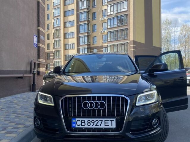 Сірий Ауді Ку 5, об'ємом двигуна 2 л та пробігом 187 тис. км за 15640 $, фото 1 на Automoto.ua