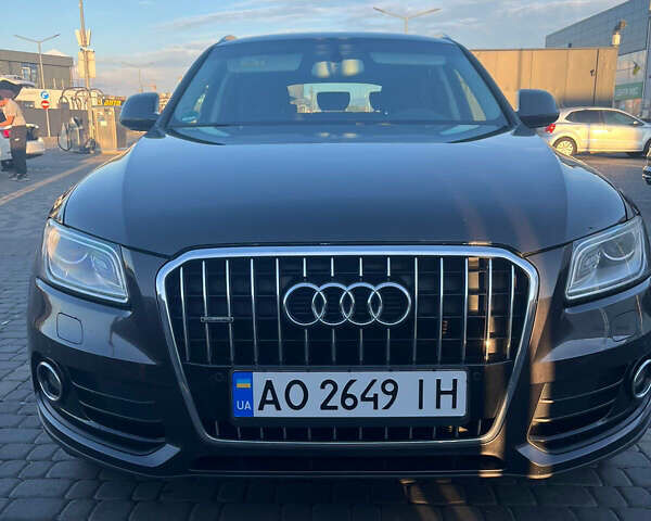 Серый Ауди Ку 5, объемом двигателя 1.97 л и пробегом 330 тыс. км за 17000 $, фото 1 на Automoto.ua