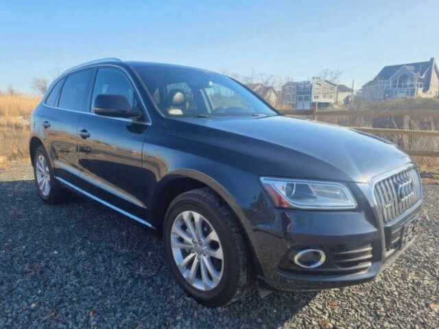 Серый Ауди Ку 5, объемом двигателя 2 л и пробегом 77 тыс. км за 8000 $, фото 1 на Automoto.ua