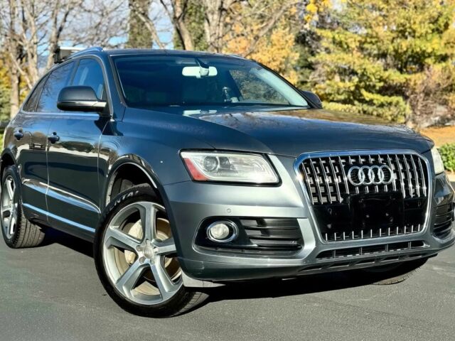 Серый Ауди Ку 5, объемом двигателя 3 л и пробегом 70 тыс. км за 12200 $, фото 1 на Automoto.ua