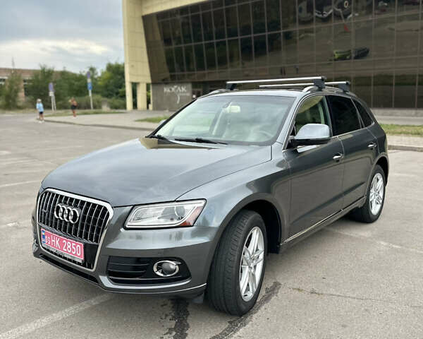 Сірий Ауді Ку 5, об'ємом двигуна 2 л та пробігом 212 тис. км за 18500 $, фото 1 на Automoto.ua