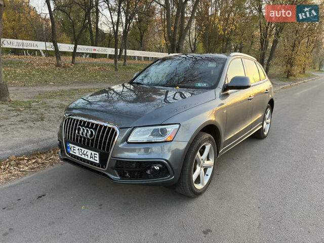 Серый Ауди Ку 5, объемом двигателя 2 л и пробегом 196 тыс. км за 17600 $, фото 1 на Automoto.ua