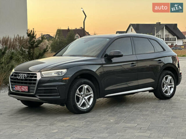 Серый Ауди Ку 5, объемом двигателя 1.98 л и пробегом 147 тыс. км за 20200 $, фото 1 на Automoto.ua