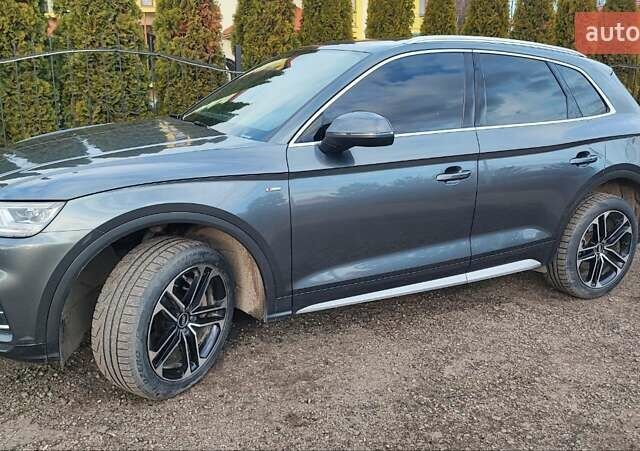 Серый Ауди Ку 5, объемом двигателя 1.97 л и пробегом 127 тыс. км за 34500 $, фото 1 на Automoto.ua