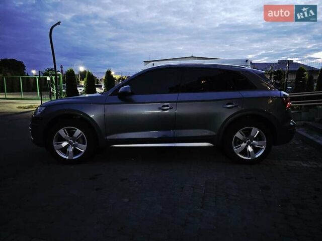 Серый Ауди Ку 5, объемом двигателя 1.98 л и пробегом 125 тыс. км за 21999 $, фото 1 на Automoto.ua