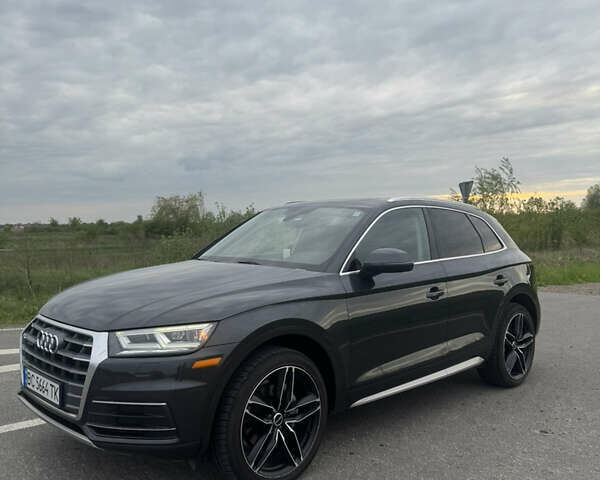 Серый Ауди Ку 5, объемом двигателя 1.98 л и пробегом 180 тыс. км за 24500 $, фото 1 на Automoto.ua