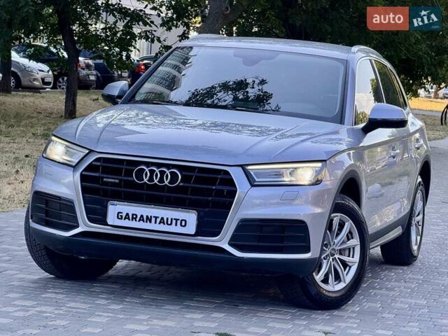 Серый Ауди Ку 5, объемом двигателя 1.97 л и пробегом 154 тыс. км за 23800 $, фото 1 на Automoto.ua