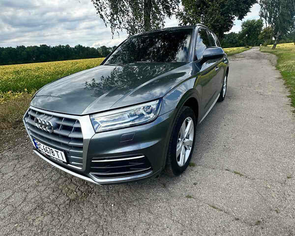 Серый Ауди Ку 5, объемом двигателя 2 л и пробегом 168 тыс. км за 28300 $, фото 1 на Automoto.ua