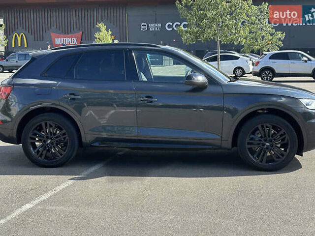 Сірий Ауді Ку 5, об'ємом двигуна 1.98 л та пробігом 121 тис. км за 24200 $, фото 1 на Automoto.ua