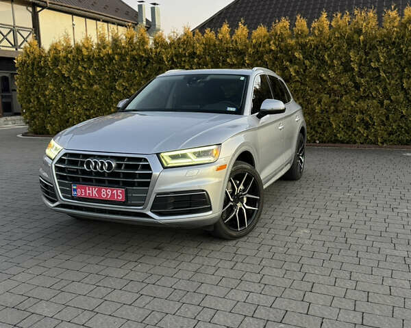 Серый Ауди Ку 5, объемом двигателя 1.98 л и пробегом 206 тыс. км за 23499 $, фото 1 на Automoto.ua