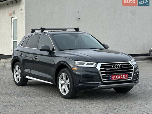 Серый Ауди Ку 5, объемом двигателя 1.98 л и пробегом 223 тыс. км за 21700 $, фото 1 на Automoto.ua