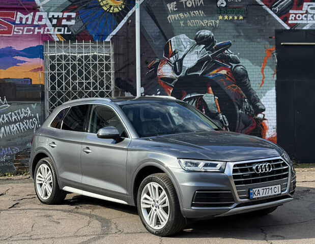 Сірий Ауді Ку 5, об'ємом двигуна 1.99 л та пробігом 104 тис. км за 28000 $, фото 1 на Automoto.ua