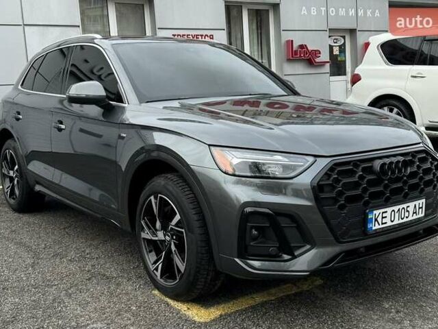 Серый Ауди Ку 5, объемом двигателя 2 л и пробегом 34 тыс. км за 42500 $, фото 1 на Automoto.ua