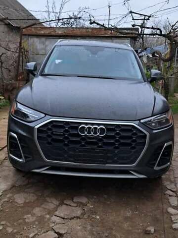 Сірий Ауді Ку 5, об'ємом двигуна 1.98 л та пробігом 134 тис. км за 30500 $, фото 1 на Automoto.ua