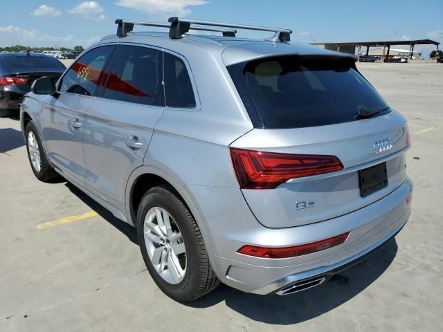Ауді Ку 5 2022 у Львові на Automoto.ua Сірий Ауді Ку 5, об'ємом двигуна 2 л та пробігом 84 тис. км за 24500 $, фото 1 на Automoto.ua