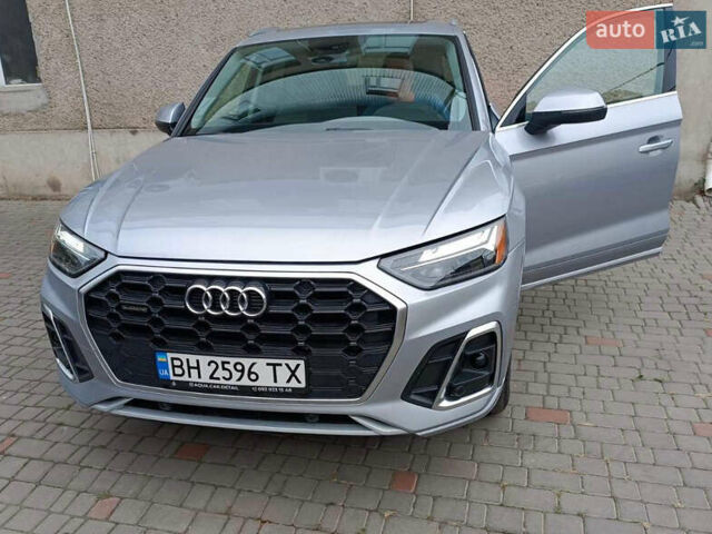 Серый Ауди Ку 5, объемом двигателя 1.98 л и пробегом 25 тыс. км за 36500 $, фото 1 на Automoto.ua