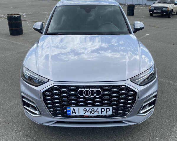 Серый Ауди Ку 5, объемом двигателя 1.98 л и пробегом 28 тыс. км за 38770 $, фото 1 на Automoto.ua