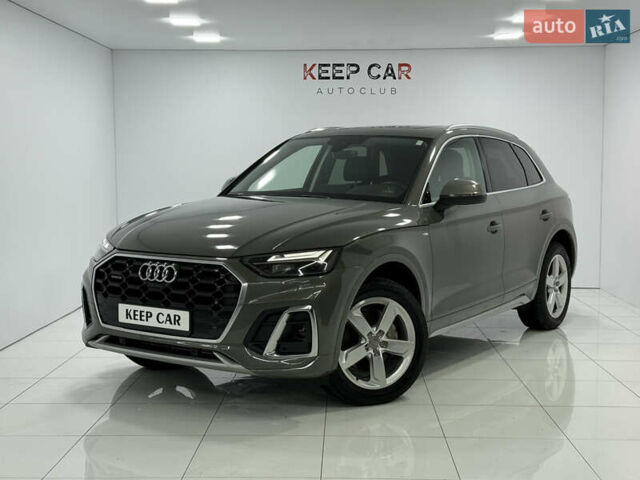 Серый Ауди Ку 5, объемом двигателя 1.98 л и пробегом 39 тыс. км за 44900 $, фото 1 на Automoto.ua