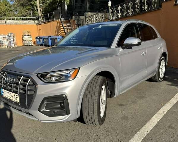 Сірий Ауді Ку 5, об'ємом двигуна 1.98 л та пробігом 66 тис. км за 39000 $, фото 1 на Automoto.ua