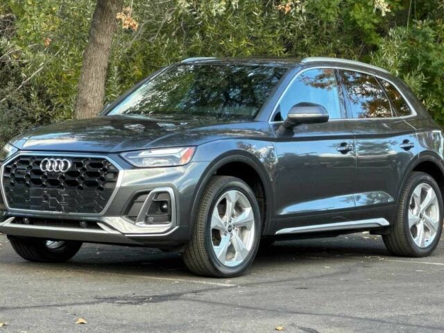 Серый Ауди Ку 5, объемом двигателя 2 л и пробегом 20 тыс. км за 25200 $, фото 1 на Automoto.ua