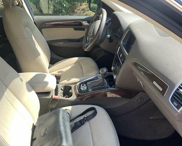 Синий Ауди Ку 5, объемом двигателя 2 л и пробегом 125 тыс. км за 14000 $, фото 1 на Automoto.ua