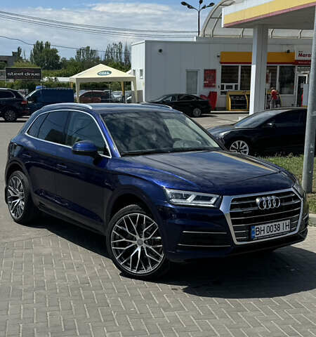 Синій Ауді Ку 5, об'ємом двигуна 1.98 л та пробігом 86 тис. км за 26500 $, фото 1 на Automoto.ua