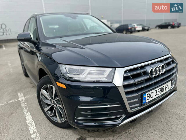 Синій Ауді Ку 5, об'ємом двигуна 1.98 л та пробігом 62 тис. км за 26500 $, фото 1 на Automoto.ua