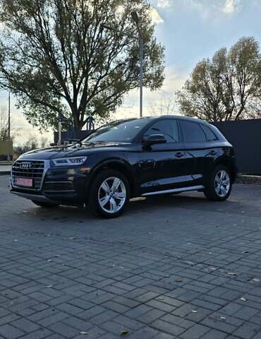 Синий Ауди Ку 5, объемом двигателя 2 л и пробегом 150 тыс. км за 22500 $, фото 1 на Automoto.ua