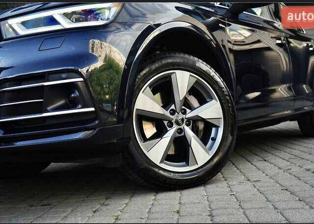 Синій Ауді Ку 5, об'ємом двигуна 1.98 л та пробігом 135 тис. км за 35000 $, фото 1 на Automoto.ua