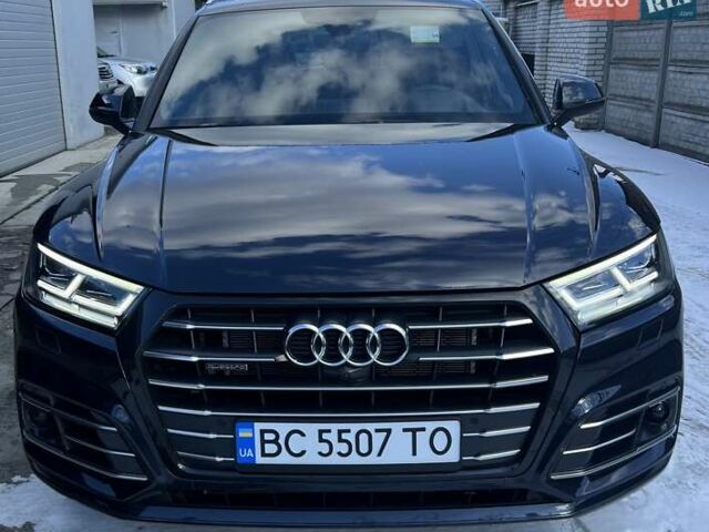 Синий Ауди Ку 5, объемом двигателя 1.98 л и пробегом 37 тыс. км за 43500 $, фото 1 на Automoto.ua
