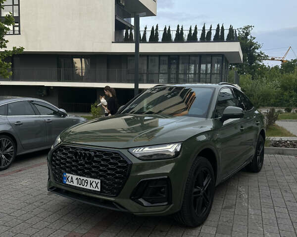 Зеленый Ауди Ку 5, объемом двигателя 1.97 л и пробегом 14 тыс. км за 69000 $, фото 1 на Automoto.ua