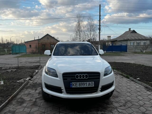 Білий Ауді Ку 7, об'ємом двигуна 3 л та пробігом 300 тис. км за 10500 $, фото 1 на Automoto.ua