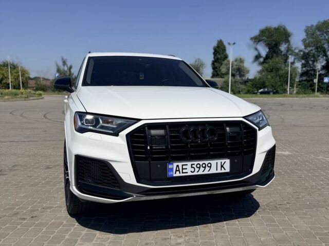 Белый Ауди Ку 7, объемом двигателя 3 л и пробегом 112 тыс. км за 51057 $, фото 1 на Automoto.ua