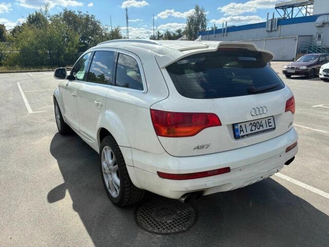 Білий Ауді Ку 7, об'ємом двигуна 4.2 л та пробігом 246 тис. км за 9500 $, фото 1 на Automoto.ua