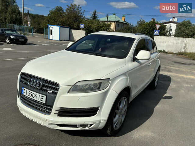 Білий Ауді Ку 7, об'ємом двигуна 4.2 л та пробігом 246 тис. км за 9900 $, фото 1 на Automoto.ua