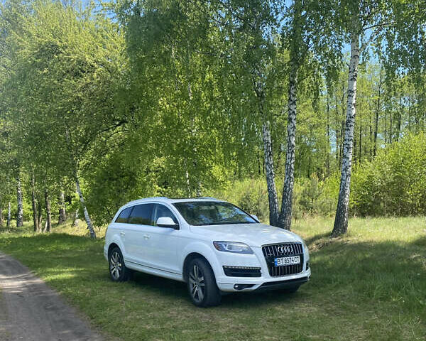 Белый Ауди Ку 7, объемом двигателя 3 л и пробегом 156 тыс. км за 18500 $, фото 1 на Automoto.ua