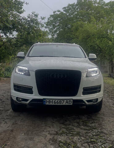 Белый Ауди Ку 7, объемом двигателя 3 л и пробегом 206 тыс. км за 16000 $, фото 1 на Automoto.ua