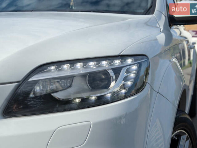 Білий Ауді Ку 7, об'ємом двигуна 2.97 л та пробігом 214 тис. км за 14800 $, фото 1 на Automoto.ua