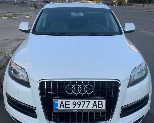 Белый Ауди Ку 7, объемом двигателя 3 л и пробегом 164 тыс. км за 18700 $, фото 1 на Automoto.ua