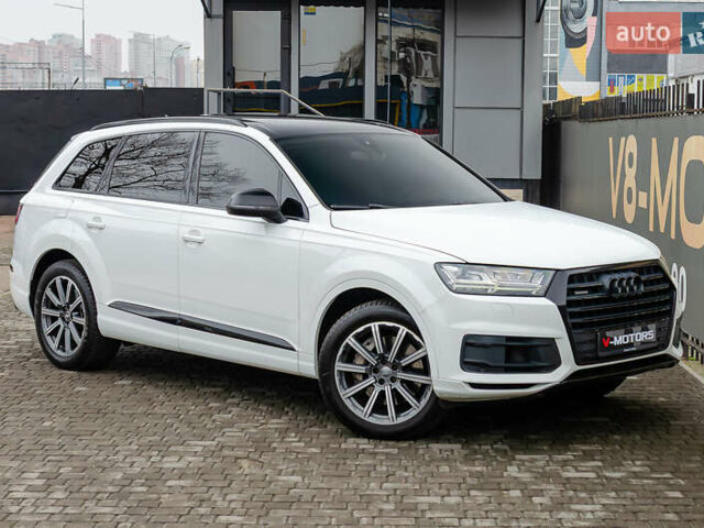 Белый Ауди Ку 7, объемом двигателя 3 л и пробегом 167 тыс. км за 24999 $, фото 1 на Automoto.ua