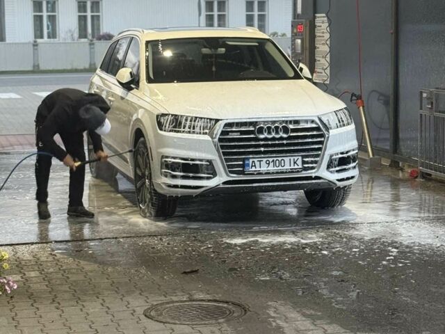 Ауди Ку 7 2016 в Снятине на Automoto.ua Белый Ауди Ку 7, объемом двигателя 3 л и пробегом 240 тыс. км за 20000 $, фото 1 на Automoto.ua