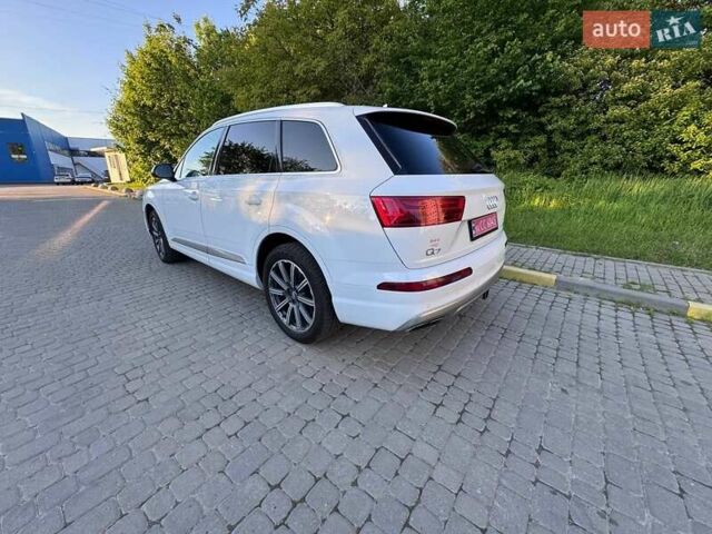 Белый Ауди Ку 7, объемом двигателя 3 л и пробегом 242 тыс. км за 21500 $, фото 1 на Automoto.ua