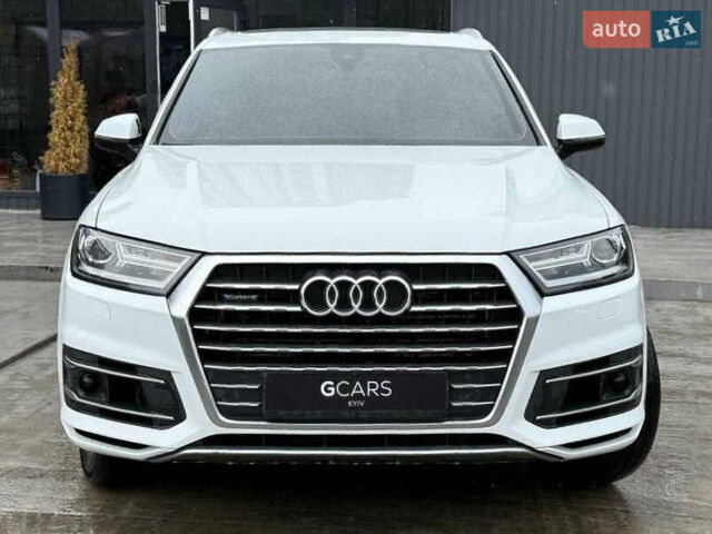 Ауди Ку 7 2016 в Киеве на Automoto.ua Белый Ауди Ку 7, объемом двигателя 3 л и пробегом 253 тыс. км за 21500 $, фото 1 на Automoto.ua