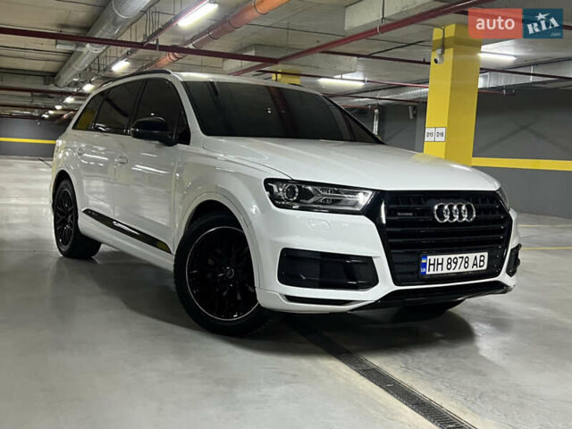 Белый Ауди Ку 7, объемом двигателя 2.97 л и пробегом 189 тыс. км за 31500 $, фото 1 на Automoto.ua