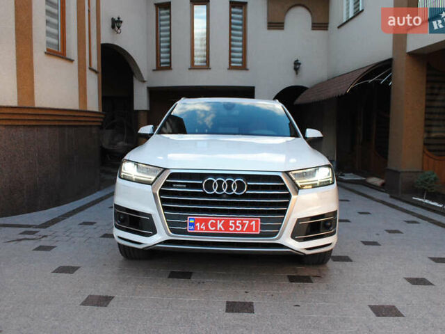 Белый Ауди Ку 7, объемом двигателя 3 л и пробегом 225 тыс. км за 23500 $, фото 1 на Automoto.ua